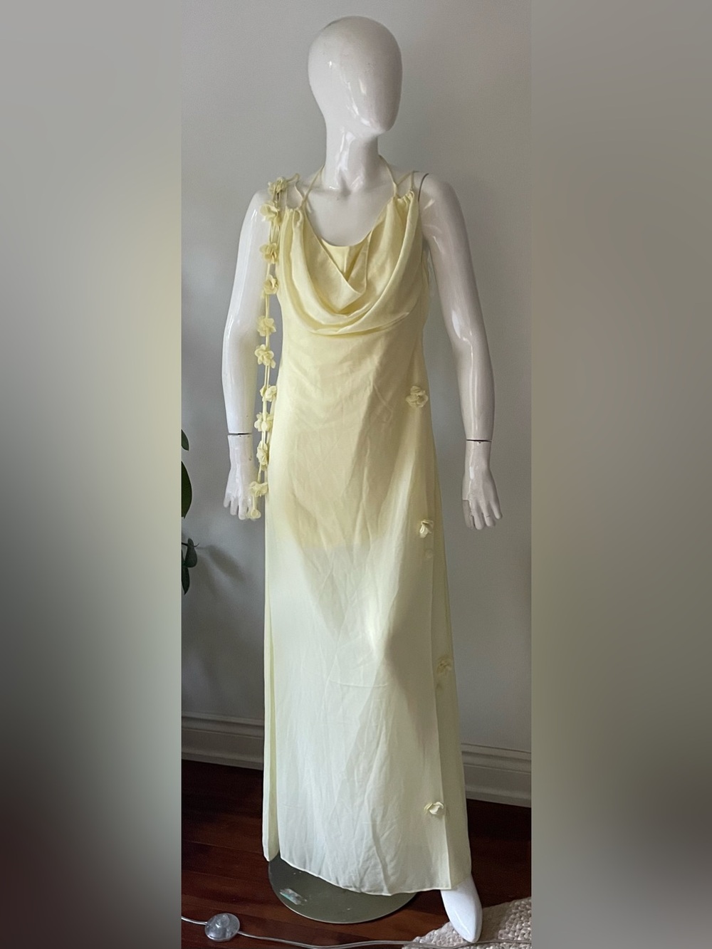 MESHKI Rosalie Floral Chiffon Maxi Dress – Pastel Lemon – Size Large (NWT) - Picture 6 of 7